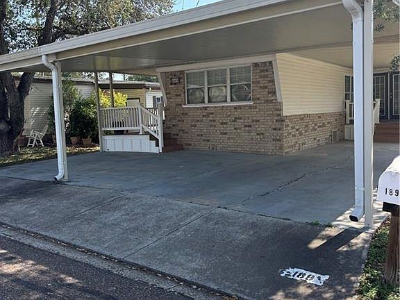 3rd image of 189 Lago Vista St
