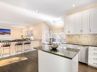 39 Foundry Rd, Sharon, MA 02067