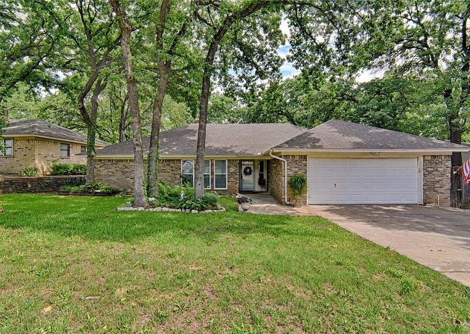 1st image of 4505 Lone Oak Dr