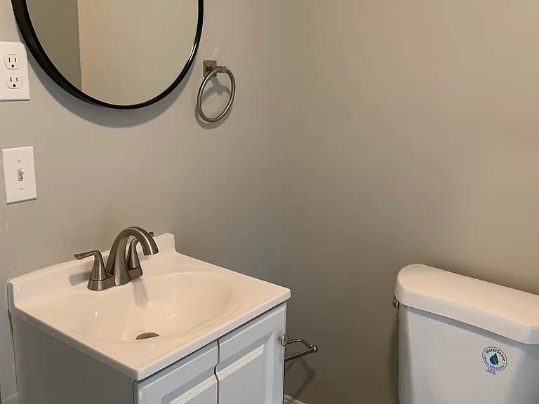 12 Crystal St #1 — Photo 8