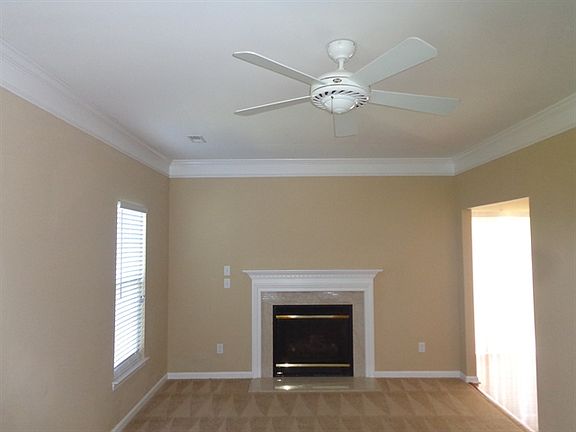 2nd image of 453 Cargill St