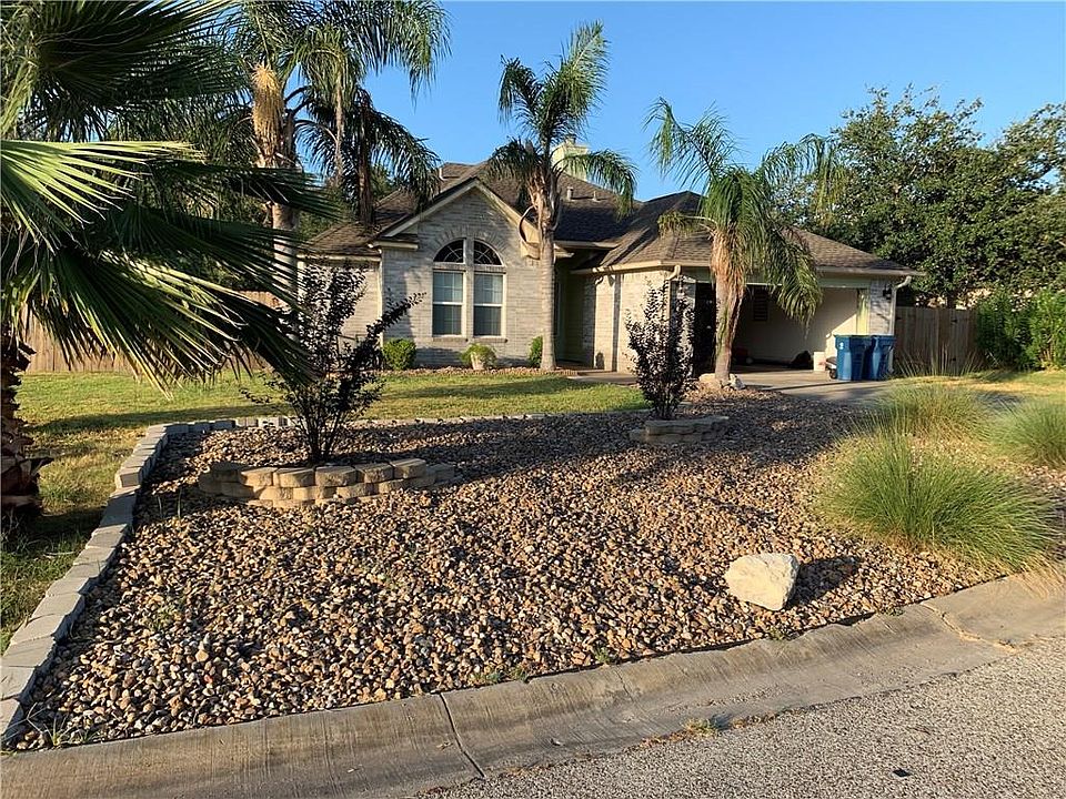 1st image of 103 Plantation Dr