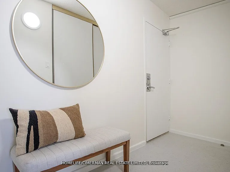 715 Don Mills Rd #1702 — Photo 2