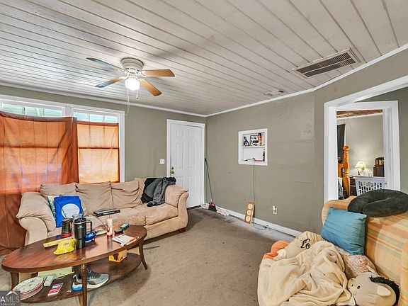 5th image of 512 Oakland Ave
