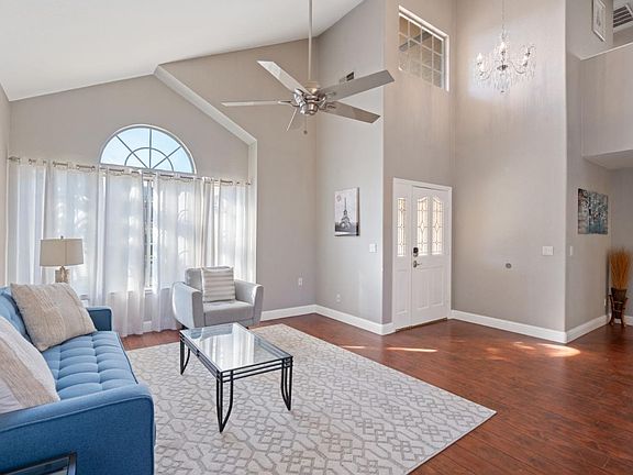 5th image of 3335 Sandalwood Rd