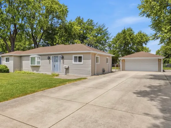 440 Aster Ln, Hoffman Estates, IL 60169