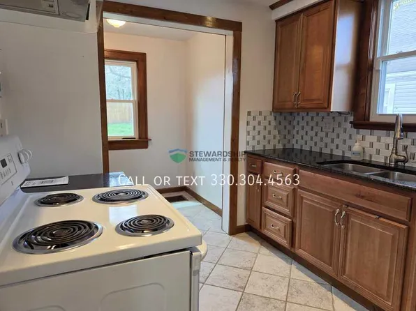 1717 Bedford Ave SW, Canton, OH 44706