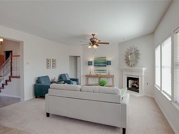 5th image of 5729 Tawakoni Dr