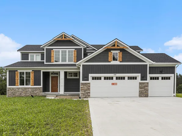 4860 Prairie River Dr SE, Grand Rapids, MI 49512