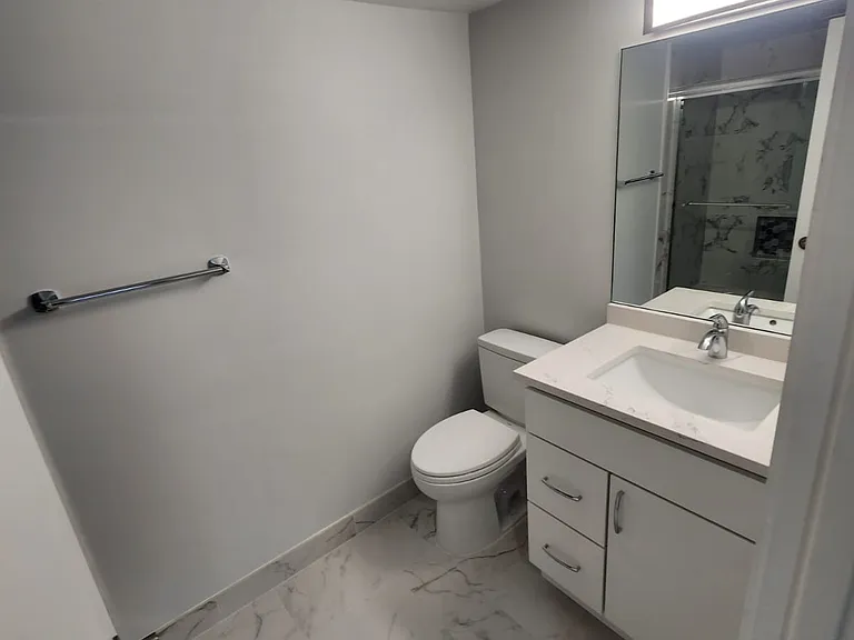 11319 Commonwealth Dr #102 — Photo 28