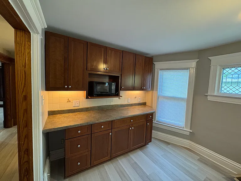 712 S State St #1/2 — Photo 17