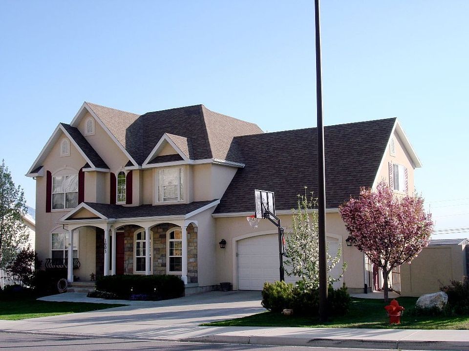1003 North 700 East, Springville, Utah