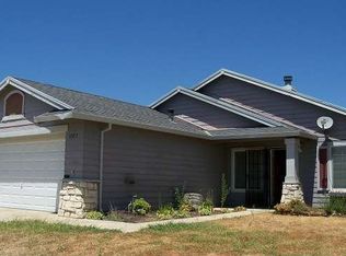 1577 Lariat Ln, Olivehurst, CA 95961