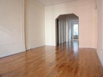 2nd image of 335 E 82nd St APT 4