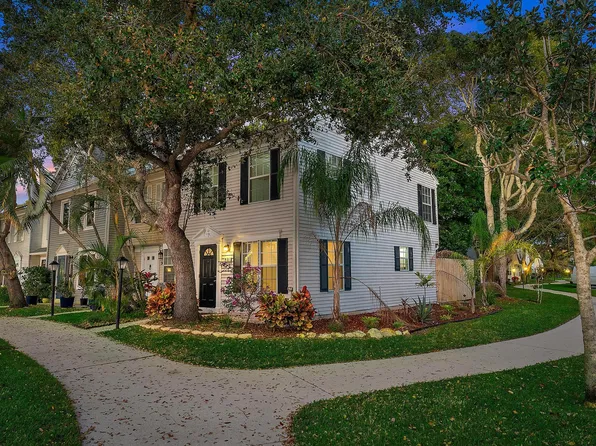 301 Georgian Park Drive, Jupiter, FL 33458