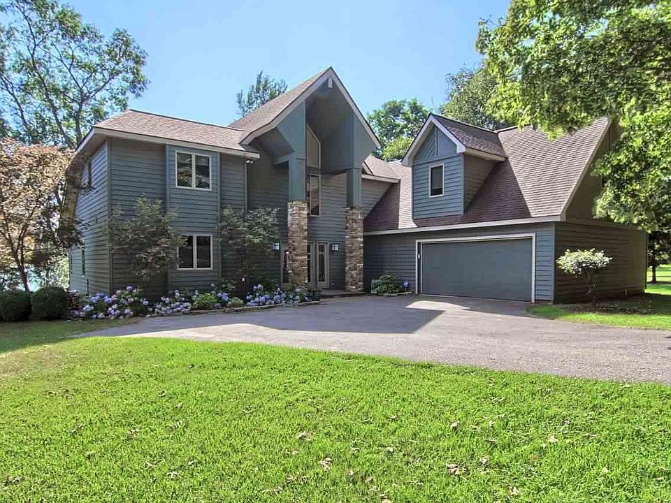 1st image of 9255 SW Torch Lake Dr