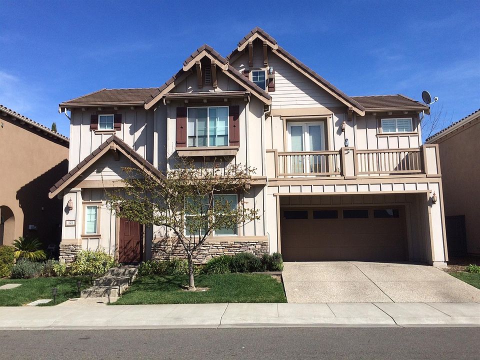 1st image of 121 Martis Valley Cir