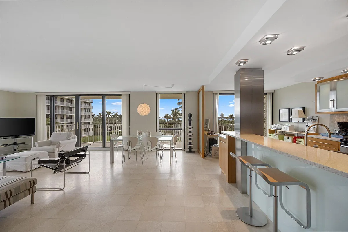 Building Photo - 3360 S Ocean Blvd #3-G
