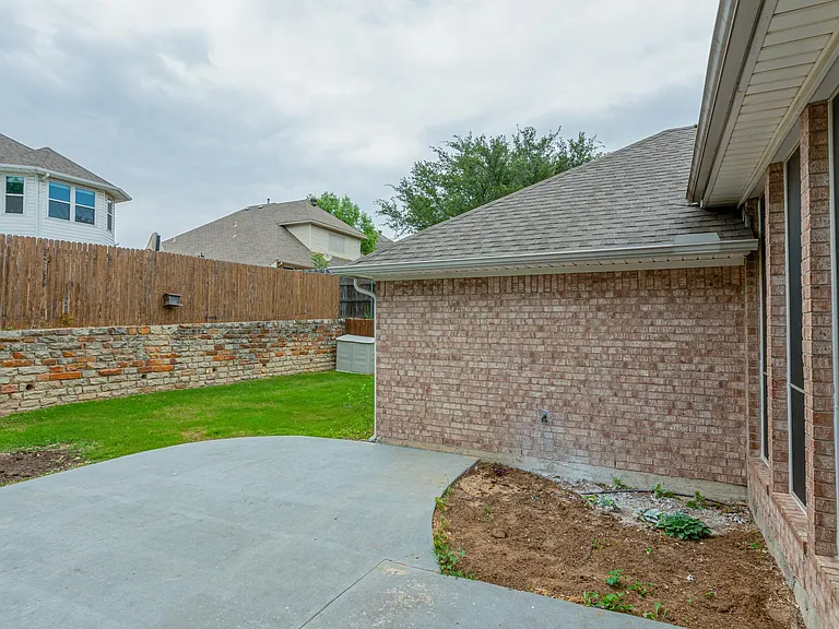 4725 Bristol Trace Trl — Photo 30