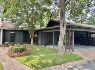 323 Oak Center Pl, Valdosta, GA 31602