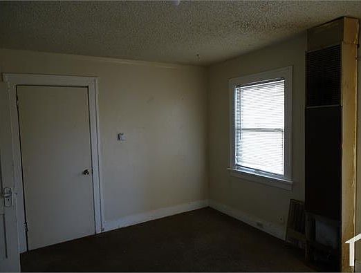 5th image of 823 S Alabama St #A