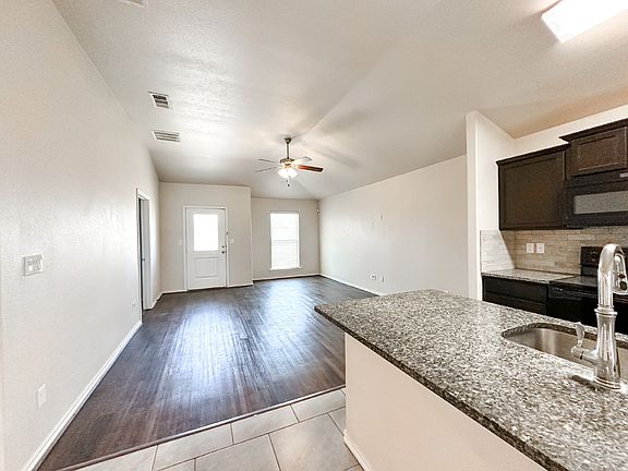 5th image of 10508 Venita Ave