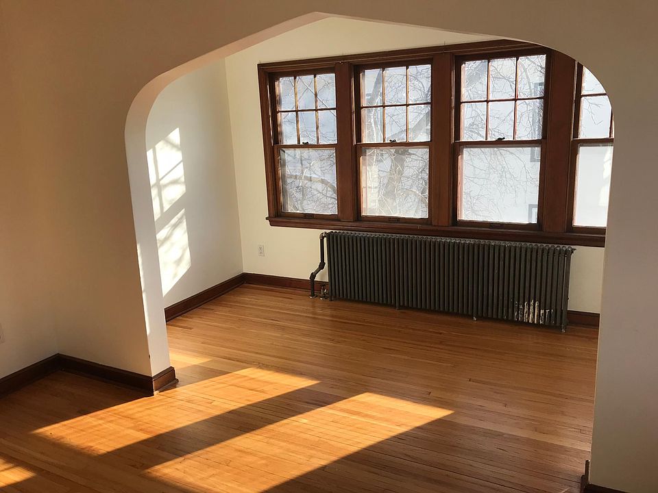 living room to back of sunroom