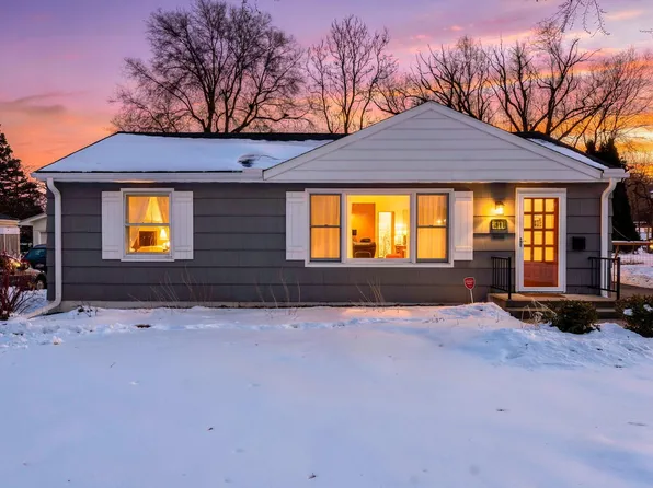 311 Monroe Ave S, Hopkins, MN 55343