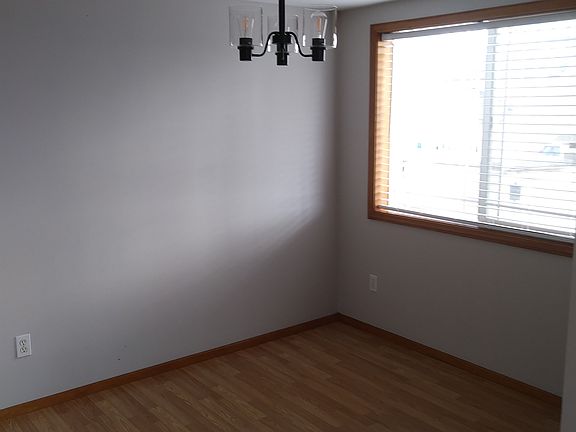 Dining area, new light fixture