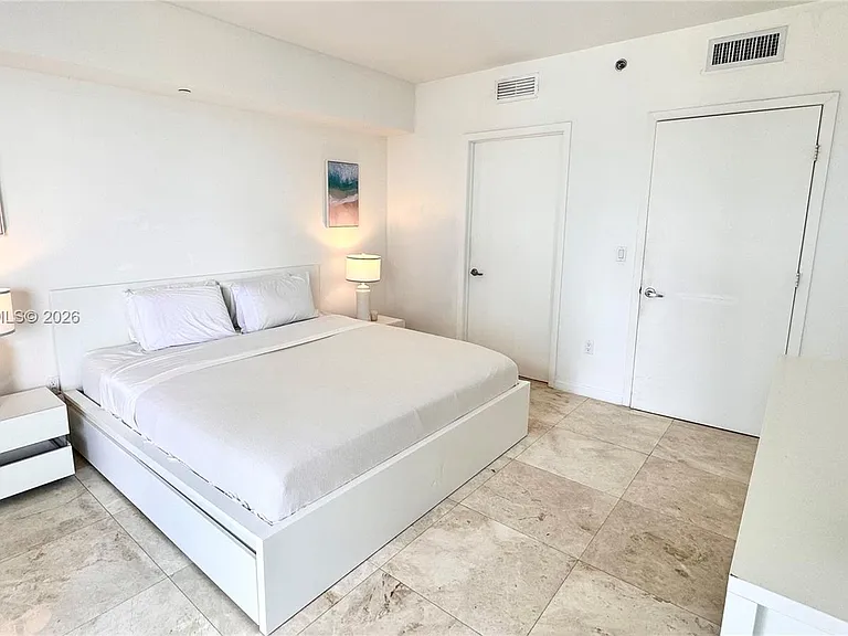 475 Brickell Ave #2512 — Photo 7