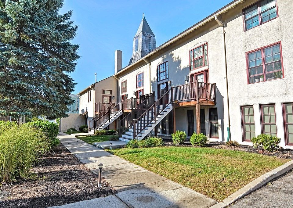 1st image of 27 Saint James Ave Unit 1-9