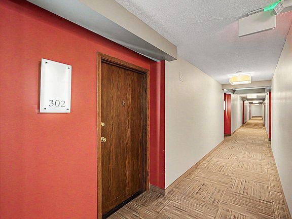 5th image of 4100 Parklawn Ave APT 302
