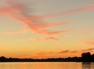 209 Lake Summerset Rd, Davis, IL 61019