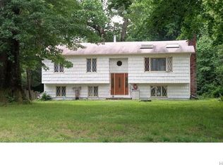 236 N Highland Ave, Pearl River, NY 10965