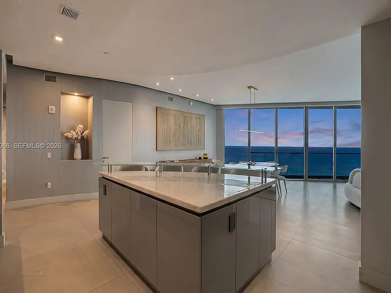 18975 Collins Ave #3000 — Photo 37