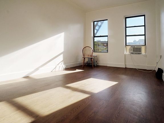 3rd image of 374 S 5th St #22L