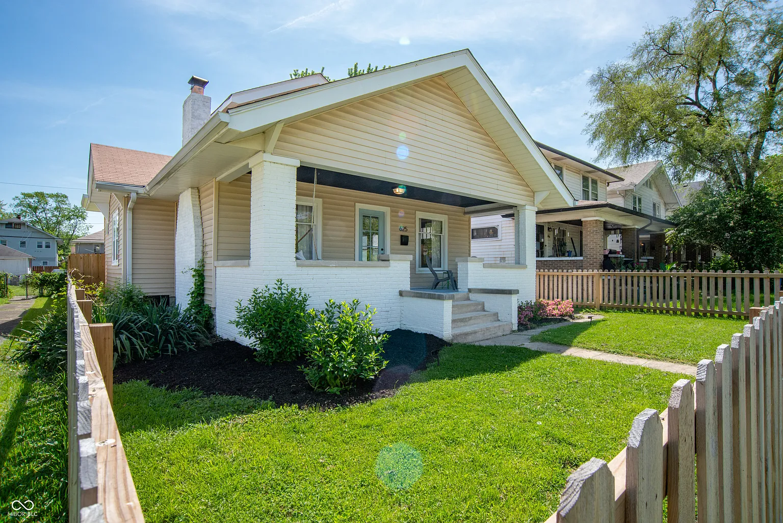 625 N Dequincy St photo 1
