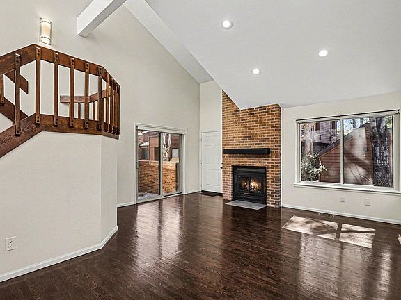 5th image of 2685 S Dayton Way #21