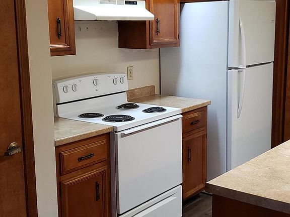 5th image of 7519 India Ave