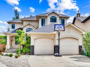 58 Evergreen Cmn SW, Calgary, AB T2Y4N8