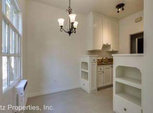 135 N La Peer Dr APT 4, Beverly Hills, CA 90211