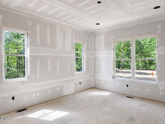 5th image of 4025 Hamlets Chapel Rd