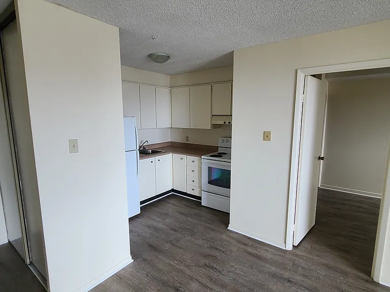 440 Gloucester St — Photo 7