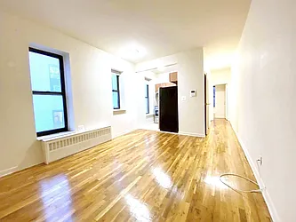 Rented by Manhattan Spaces