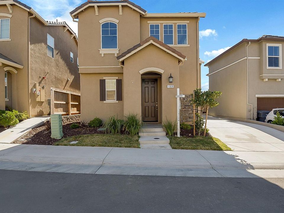 1st image of 1008 Sagittaria Cir