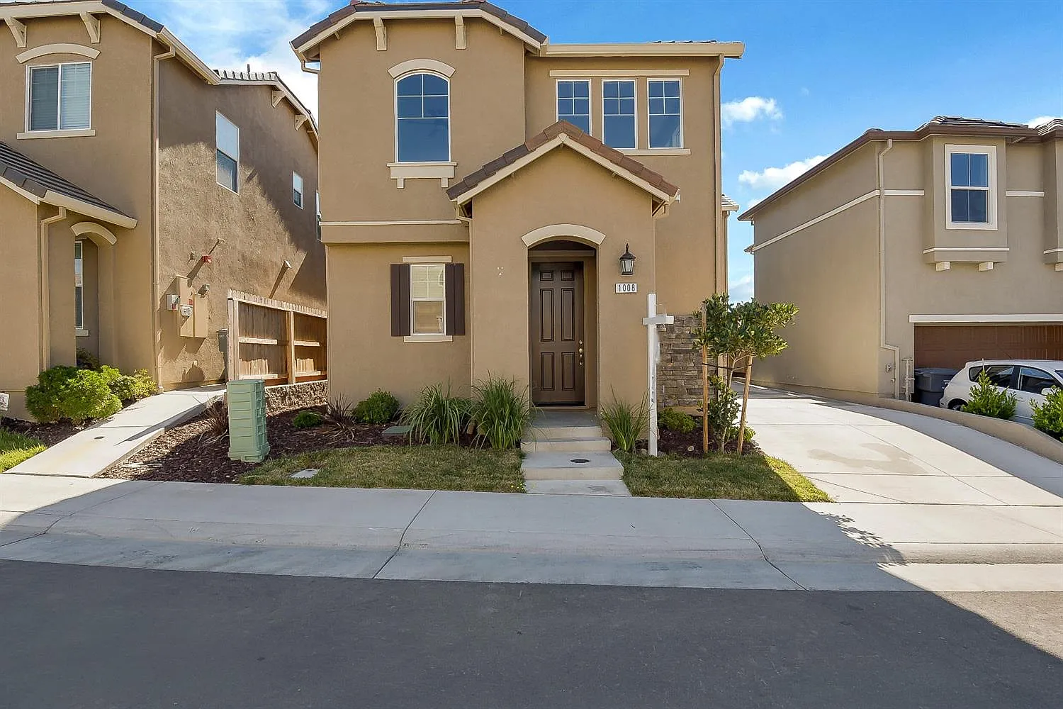 1008 Sagittaria Cir photo 1