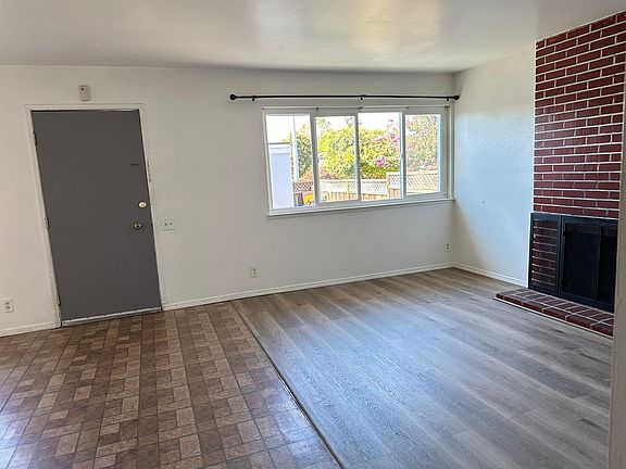 5th image of 340 Manzanita Ct