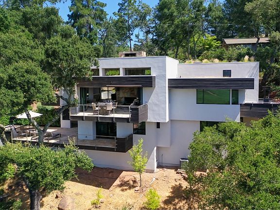 3rd image of 149 Knoll Place