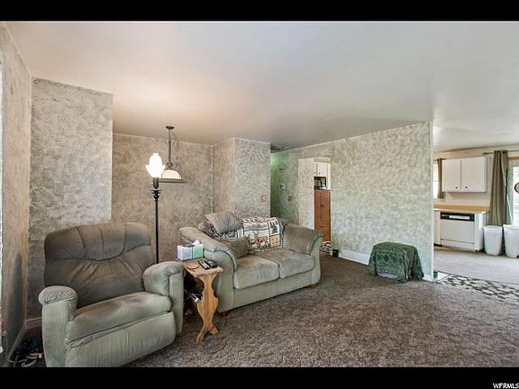 3rd image of 10287 S Veronica Dr