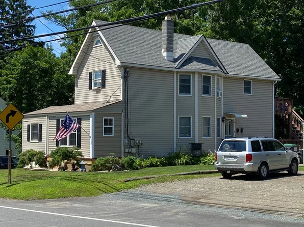 77 Church St APT B, Chatham, NY 12037